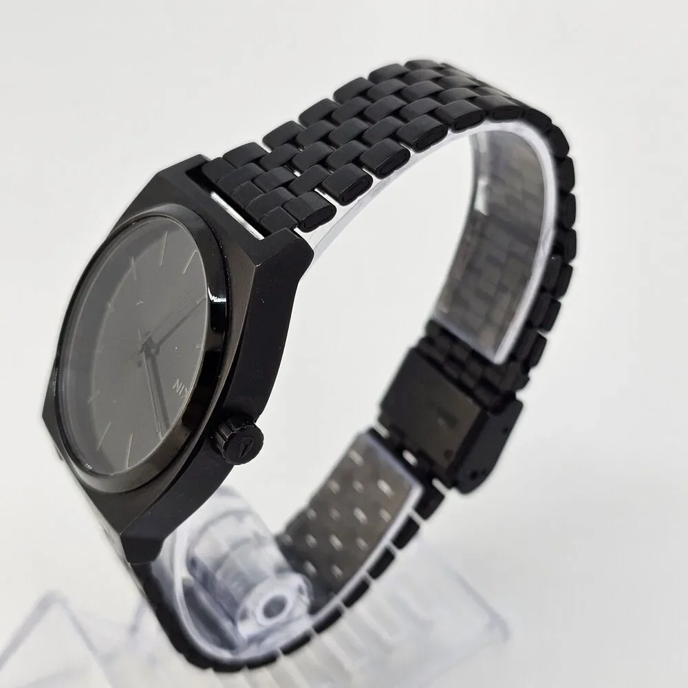 Nixon used working
